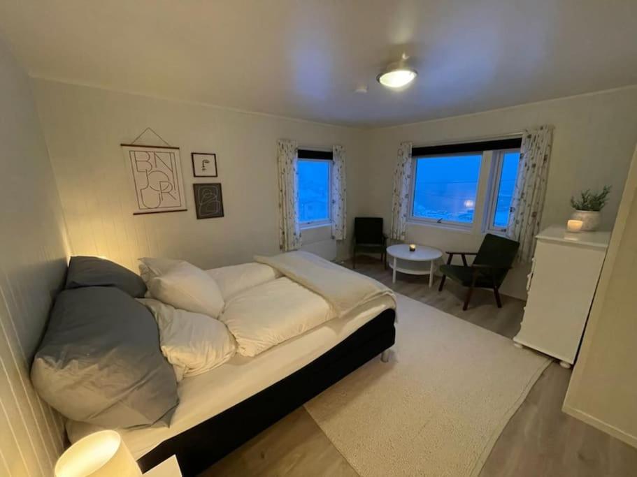 A, The Far End Of Lofoten, Top Apartment. Sørvågen المظهر الخارجي الصورة